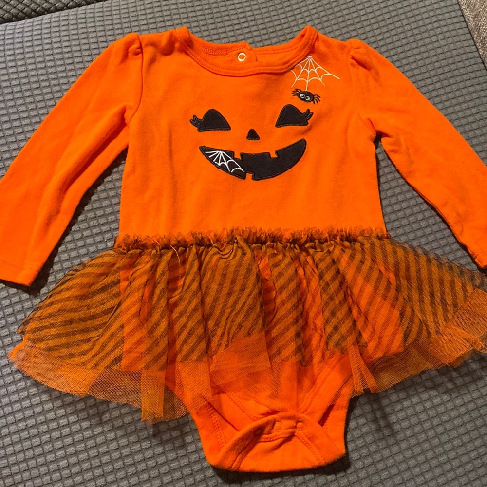 Halloween baby girl 6-9 months